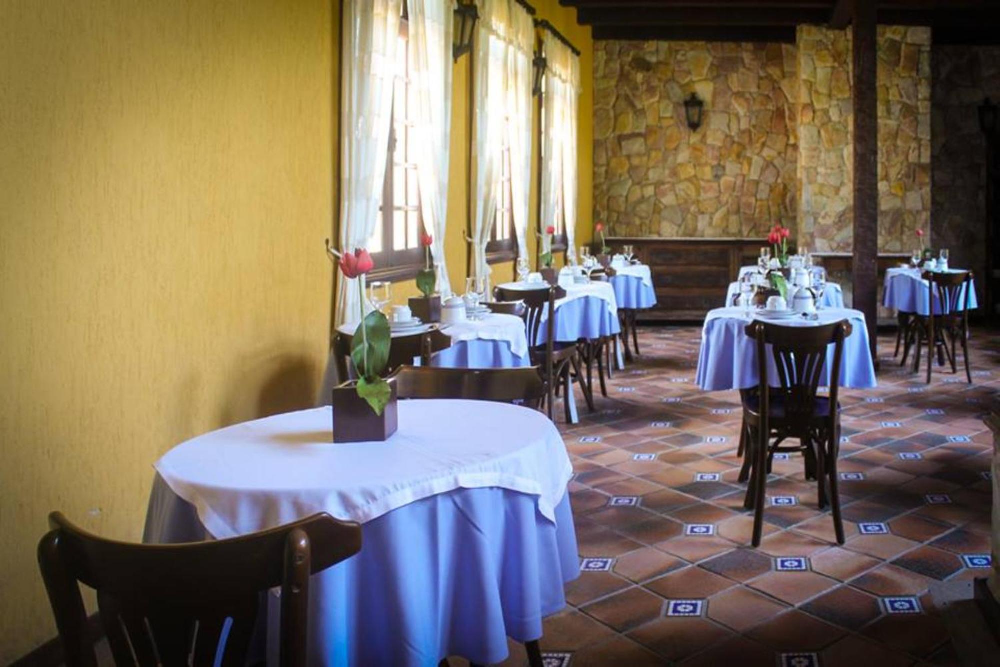 Oyo Hotel La Dolce Vita, ריו דאס אוסטרס מראה חיצוני תמונה